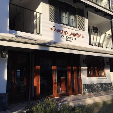 Valentier Cafe And Hotel Chiang Mai Eksteriør billede