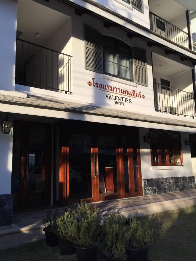 Valentier Cafe And Hotel Chiang Mai Eksteriør billede