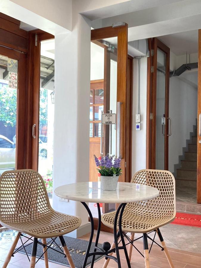 Valentier Cafe And Hotel Chiang Mai Eksteriør billede